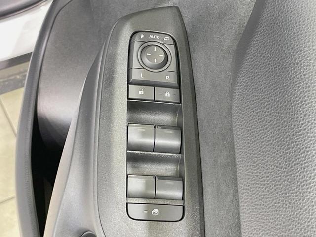 ヤリスクロス Z 禁煙車 ナビ機能付き8型ディスプレイオーディオ 全周囲カメラ ブラインドスポットモニター セーフティセンス パワーシート シートヒーター HDMI端子 レーダークルーズ LEDヘッドライト ドラレコ(39枚目)