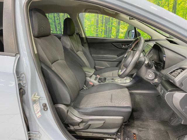 ＸＶ １．６ｉ　アイサイト　４ＷＤ　純正ナビ　アダプティブクルーズ　バックカメラ　Ｂｌｕｅｔｏｏｔｈ接続　ＬＥＤヘッドライト　地デジＴＶ　アイドリングストップ　純正１７インチアルミ　キーレスエントリー（8枚目）