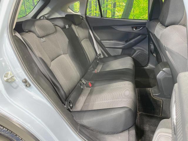 ＸＶ １．６ｉ　アイサイト　４ＷＤ　純正ナビ　アダプティブクルーズ　バックカメラ　Ｂｌｕｅｔｏｏｔｈ接続　ＬＥＤヘッドライト　地デジＴＶ　アイドリングストップ　純正１７インチアルミ　キーレスエントリー（9枚目）