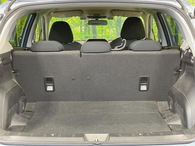 ＸＶ １．６ｉ　アイサイト　４ＷＤ　純正ナビ　アダプティブクルーズ　バックカメラ　Ｂｌｕｅｔｏｏｔｈ接続　ＬＥＤヘッドライト　地デジＴＶ　アイドリングストップ　純正１７インチアルミ　キーレスエントリー（10枚目）