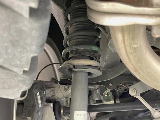 ＸＶ １．６ｉ　アイサイト　４ＷＤ　純正ナビ　アダプティブクルーズ　バックカメラ　Ｂｌｕｅｔｏｏｔｈ接続　ＬＥＤヘッドライト　地デジＴＶ　アイドリングストップ　純正１７インチアルミ　キーレスエントリー（21枚目）