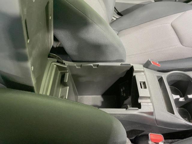 ＸＶ １．６ｉ　アイサイト　４ＷＤ　純正ナビ　アダプティブクルーズ　バックカメラ　Ｂｌｕｅｔｏｏｔｈ接続　ＬＥＤヘッドライト　地デジＴＶ　アイドリングストップ　純正１７インチアルミ　キーレスエントリー（47枚目）