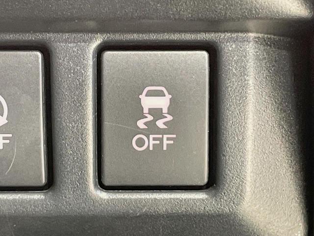 ＸＶ １．６ｉ　アイサイト　４ＷＤ　純正ナビ　アダプティブクルーズ　バックカメラ　Ｂｌｕｅｔｏｏｔｈ接続　ＬＥＤヘッドライト　地デジＴＶ　アイドリングストップ　純正１７インチアルミ　キーレスエントリー（61枚目）