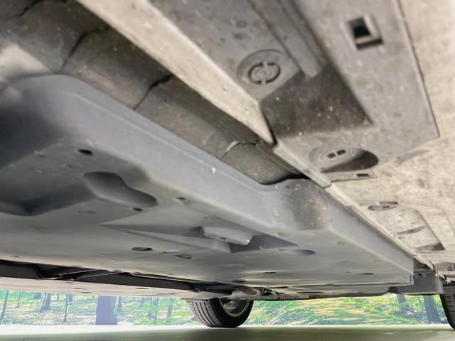 カムリ ＷＳレザーパッケージ　禁煙車　ツートンカラー　メーカーナビ　本革シート　セーフティセンス　ブラインドスポットモニター　バックカメラ　シートヒーター　パワーシート　シートヒーター　純正１８インチアルミ　ＥＴＣ（23枚目）