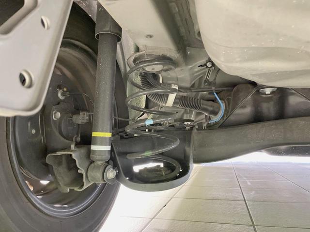 ヤリス G ナビ機能付き8型ディスプレイ セーフティセンス バックカメラ レーダークルーズ 禁煙車 シートヒーター スマートキー オートマチックハイビーム オートエアコン ETC Bluetooth再生(21枚目)