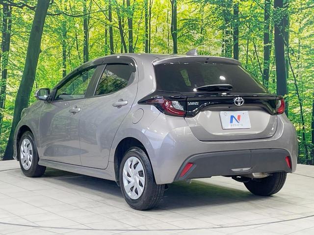 ヤリス G ナビ機能付き8型ディスプレイ セーフティセンス バックカメラ レーダークルーズ 禁煙車 シートヒーター スマートキー オートマチックハイビーム オートエアコン ETC Bluetooth再生(32枚目)