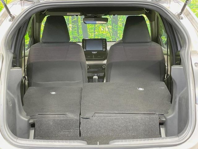 ヤリス G ナビ機能付き8型ディスプレイ セーフティセンス バックカメラ レーダークルーズ 禁煙車 シートヒーター スマートキー オートマチックハイビーム オートエアコン ETC Bluetooth再生(37枚目)