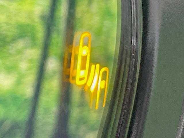 ヤリスクロス ハイブリッドＺ　ＭＣ後　ナビ機能付きディスプレイオーディオ　全周囲カメラ　セーフティセンス　レーダークルーズ　ＨＤＭＩ端子　パワーシート　ブラインドスポットモニター　ステアリングヒーター　Ｂｌｕｅｔｏｏｔｈ接続（6枚目）