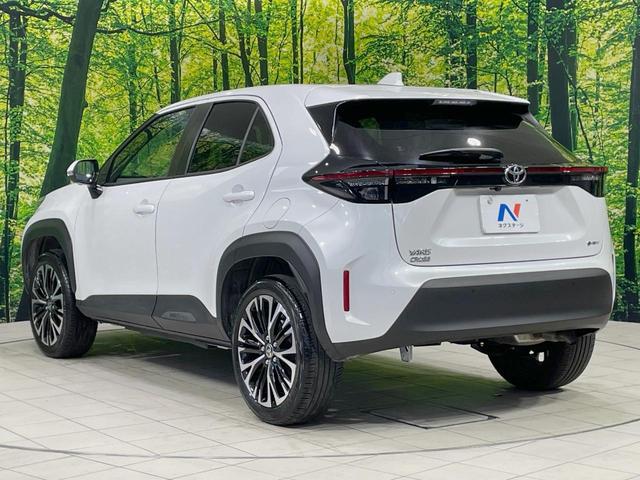 ヤリスクロス ハイブリッドＺ　ＭＣ後　ナビ機能付きディスプレイオーディオ　全周囲カメラ　セーフティセンス　レーダークルーズ　ＨＤＭＩ端子　パワーシート　ブラインドスポットモニター　ステアリングヒーター　Ｂｌｕｅｔｏｏｔｈ接続（32枚目）