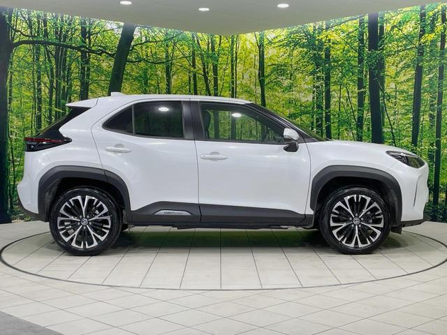 ヤリスクロス ハイブリッドＺ　ＭＣ後　ナビ機能付きディスプレイオーディオ　全周囲カメラ　セーフティセンス　レーダークルーズ　ＨＤＭＩ端子　パワーシート　ブラインドスポットモニター　ステアリングヒーター　Ｂｌｕｅｔｏｏｔｈ接続（33枚目）