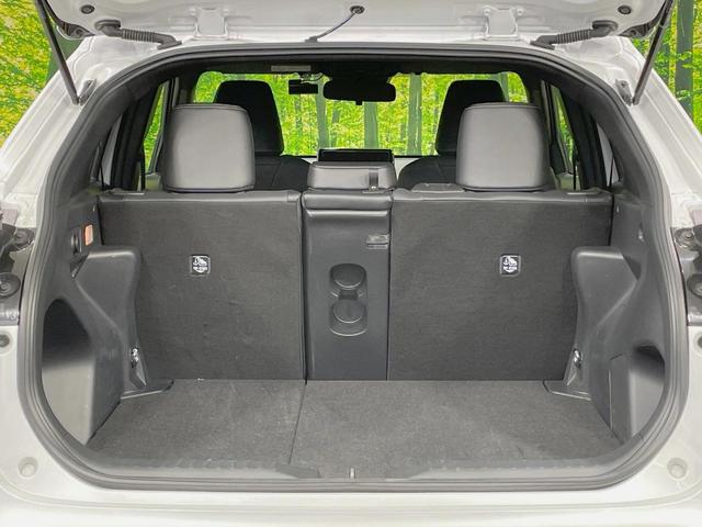 ヤリスクロス ハイブリッドＺ　ＭＣ後　ナビ機能付きディスプレイオーディオ　全周囲カメラ　セーフティセンス　レーダークルーズ　ＨＤＭＩ端子　パワーシート　ブラインドスポットモニター　ステアリングヒーター　Ｂｌｕｅｔｏｏｔｈ接続（34枚目）