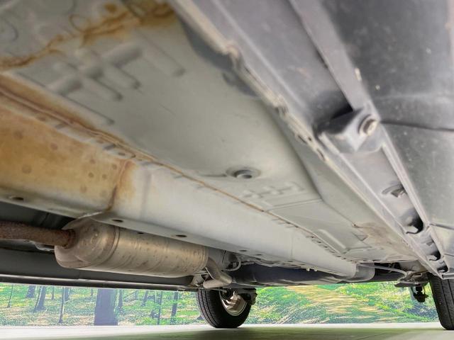 タント カスタムXリミテッド 電動スライドドア 禁煙車 キーフリーシステム HIDヘッドライト 純正14インチアルミホイール オートエアコン 革巻きステアリング ベンチシート アームレスト(20枚目)