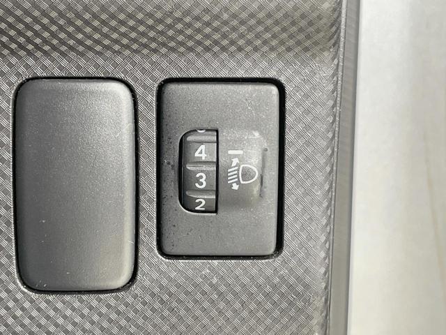 タントエグゼ G 禁煙車 SDナビ スマートキー ETC 純正14インチアルミ オートエアコン イルミネーションランプ 電動格納ドアミラー アームレスト 盗難防止装置(47枚目)