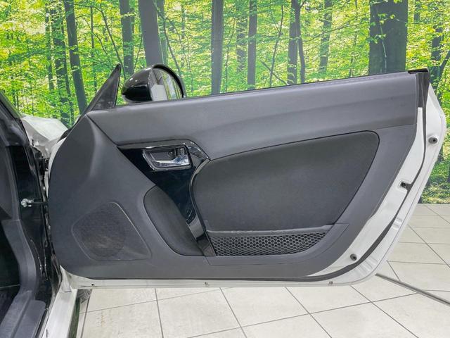 コペン GR スポーツ 5速MT車 純正ナビ 禁煙車 MOMO製革巻きステアリング BBS16インチアルミ シートヒーター LEDヘッドライト スマートキー オートエアコン オートライト Bluetooth再生 ETC(34枚目)