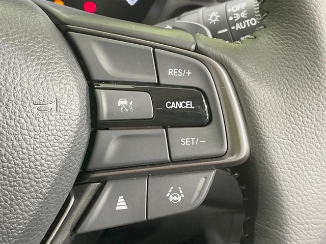 ＷＲ－Ｖ Ｚ　登録済未使用車　純正ナビ　バックカメラ　ホンダセンシング　アダプティブクルーズ　禁煙車　コーナーセンサー　スマートキー　ＬＥＤヘッド　純正１７インチアルミ　オートハイビーム　車線逸脱警報（6枚目）