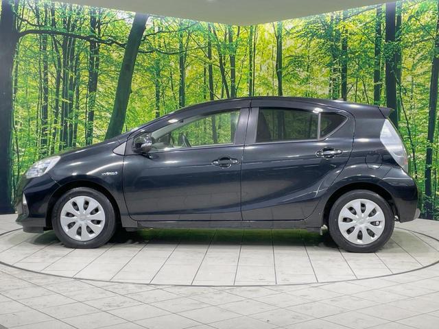 アクア Ｇ　ＳＤナビ　禁煙車　スマートキー　シートヒーター　ＥＴＣ　オートライト　オートエアコン　ＤＶＤ再生　フルセグ　革巻きステアリング　アームレスト　ステアリングスイッチ　盗難防止装置　プライバシーガラス（31枚目）