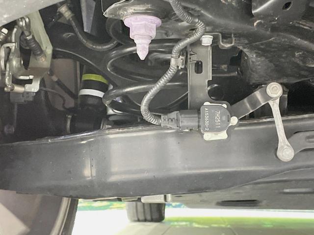 プリウス Ａプレミアム　ツーリングセレクション　禁煙車　純正９型ナビ　セーフティセンス　黒革シート　ＡＣ１００Ｖ　ヘッドアップディスプレイ　シートヒーター　ブラインドスポットモニター　パーキングアシスト　パワーシート　ドライブレコーダー　ＥＴＣ（21枚目）