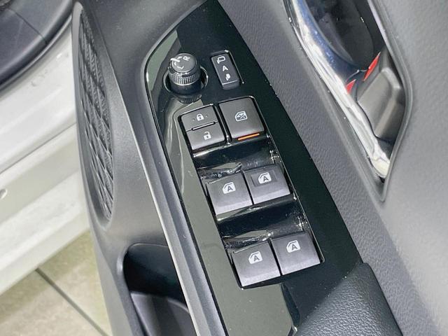 プリウス Ａプレミアム　ツーリングセレクション　禁煙車　純正９型ナビ　セーフティセンス　黒革シート　ＡＣ１００Ｖ　ヘッドアップディスプレイ　シートヒーター　ブラインドスポットモニター　パーキングアシスト　パワーシート　ドライブレコーダー　ＥＴＣ（38枚目）