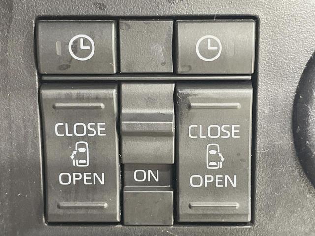 ルーミー カスタムＧ　禁煙車　９型ＳＤナビ　両側電動スライドドア　スマートアシスト　アダプティブクルーズ　シートヒーター　コーナーセンサー　Ｂｌｕｅｔｏｏｔｈ接続　ＥＴＣ　ドライブレコーダー　バックカメラ（5枚目）