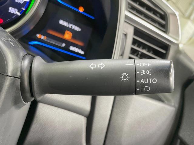 フィットハイブリッド Ｌパッケージ　ＳＤナビ　バックカメラ　禁煙車　スマートキー　ＬＥＤヘッド　ＥＴＣ　クルーズコントロール　オートライト　オートエアコン　Ｂｌｕｅｔｏｏｔｈ　ＣＤ　ＤＶＤ　盗難防止装置（53枚目）