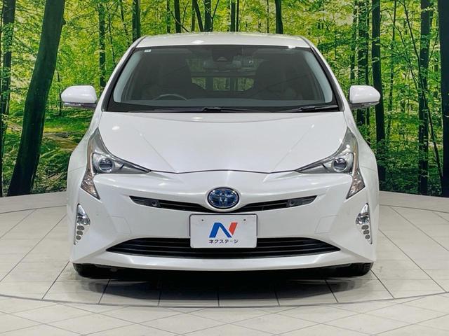プリウス Sセーフティプラス 純正ナビ バックカメラ セーフティセンス 禁煙車 ドラレコ コーナーセンサー スマートキー LEDヘッドライト ETC 純正15インチアルミ オートハイビーム 車線逸脱警報 オートライト(14枚目)