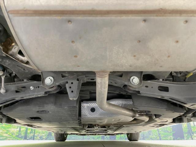 プリウス Sセーフティプラス 純正ナビ バックカメラ セーフティセンス 禁煙車 ドラレコ コーナーセンサー スマートキー LEDヘッドライト ETC 純正15インチアルミ オートハイビーム 車線逸脱警報 オートライト(19枚目)