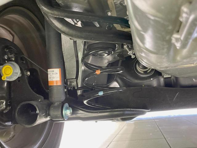 ノート Ｘ　Ｖセレクション　純正ＳＤナビ　アラウンドビューモニター　エマージェンシーブレーキ　禁煙車　ドラレコ　コーナーセンサー　インテリジェントキー　ＥＴＣ　オートハイビーム　オートライト　オートエアコン（23枚目）