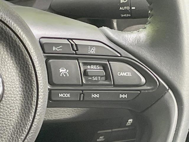 ヤリス ハイブリッドＺ　純正８型ディスプレイ　パノラミックビューモニター　禁煙車　セーフティセンス　レーダークルーズ　ブラインドスポットモニター　Ｂｌｕｅｔｏｏｔｈ再生　ＥＴＣ　ＬＥＤヘッドライト　スマートキー（53枚目）