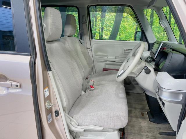 スペーシア ハイブリッドＸ　禁煙車　ＳＤナビ　両側電動スライドドア　セーフティサポート　コーナーセンサー　レーンアシスト　バックカメラ　シートヒーター　ＥＴＣ　ロールサンシェード　オートエアコン　スマートキー（8枚目）