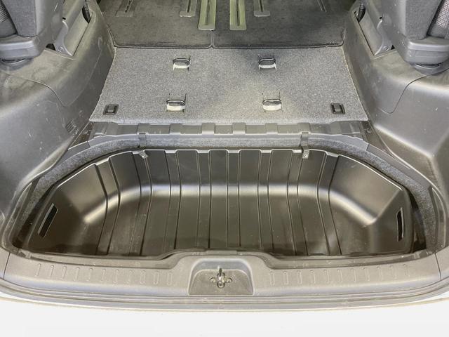 セレナ ハイウェイスター　Ｓ－ハイブリッド　ＡＬＰＩＮＥ８型ナビ　フリップダウンモニター　両側電動スライドドア　バックカメラ　Ｂｌｕｅｔｏｏｔｈ再生　フルセグＴＶ　クルーズコントロール　ＥＴＣ　スマートキー　純正１６インチアルミ（51枚目）