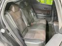 後部座席も気になるようなキズ・汚れやへたり等、大きなダメージはなく、良好な状態です。