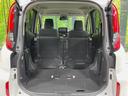 後席を格納すると、これだけの広さが！シーンに合わせたシートアレンジで、大きな荷物も積むことが出来ます♪