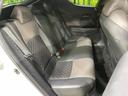 後部座席も気になるようなキズ・汚れやへたり等、大きなダメージはなく、良好な状態です。