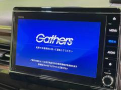 �ڽ��������ʥӡۿ͵��ν����ʥӤ������������ǥ�����ǽ�⽼�¤��Ƥ��ꡢ�£�������������³����Ф������Υ��ޥۤ�ͣУ��ץ쥤�䡼�β��ڤ������ǽ�������α�ž������˳ڤ����ʤ�ޤ����� 4