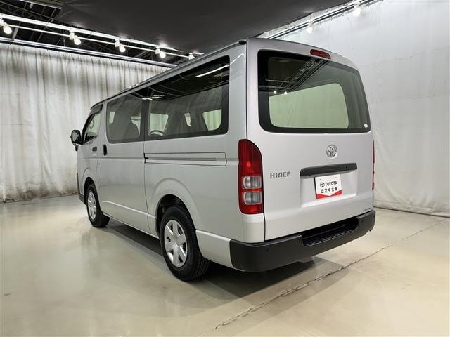 ハイエースバン ロングDX メモリーナビ CD ミュージックプレイヤー接続可 盗難防止システム 衝突被害軽減システム(4枚目)