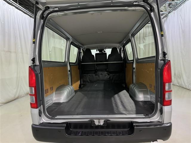 ハイエースバン ロングDX メモリーナビ CD ミュージックプレイヤー接続可 盗難防止システム 衝突被害軽減システム(24枚目)