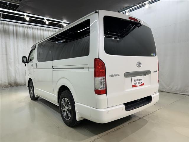 ハイエースバン スーパーＧＬ　ダークプライムＩＩ　メモリーナビ　ＬＥＤヘッドランプ　ミュージックプレイヤー接続可　バックカメラ　１００Ｖ電源　盗難防止システム　衝突被害軽減システム（5枚目）