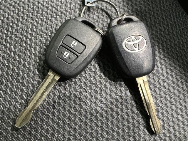 ハイエースバン DX メモリーナビ CD DVD再生 LEDヘッドランプ ドライブレコーダー 衝突被害軽減システム 盗難防止システム(25枚目)