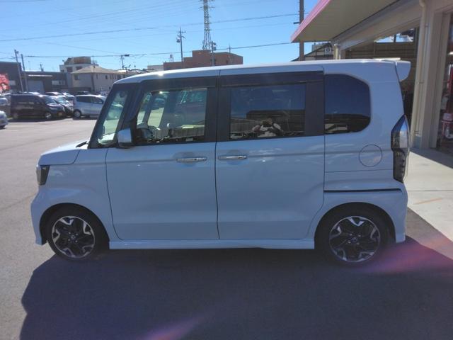 N-BOXカスタム G・EXターボホンダセンシング /両側電動スライド/半革/禁煙/8型ナビTV/Bluetooth/LED/バックカメラ/ドライブレコーダー/ETC/衝突軽減ブレーキ(22枚目)