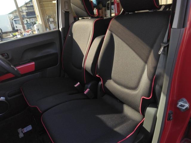 ハスラー Ｊスタイル　ツートン／ナビＴＶ／バックカメラ／ＨＩＤ／衝突軽減ブレーキ／前席シートヒーター／スマートキー／イモビライザー／オートライト／オートエアコン（9枚目）