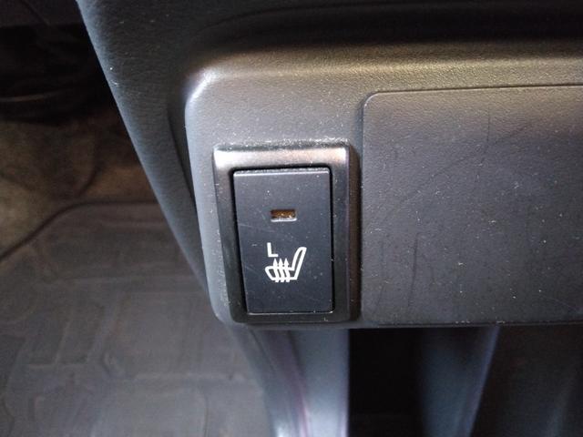 ハスラー Ｊスタイル　ツートン／ナビＴＶ／バックカメラ／ＨＩＤ／衝突軽減ブレーキ／前席シートヒーター／スマートキー／イモビライザー／オートライト／オートエアコン（15枚目）