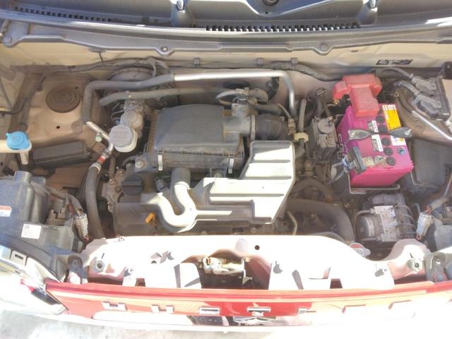 ハスラー Ｊスタイル　ツートン／ナビＴＶ／バックカメラ／ＨＩＤ／衝突軽減ブレーキ／前席シートヒーター／スマートキー／イモビライザー／オートライト／オートエアコン（17枚目）