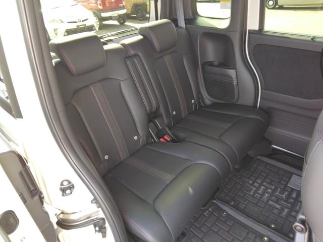 Ｎ－ＢＯＸカスタム Ｌ・ターボコーディネートスタイル　ツートン／黒革／両側電動スライド／ディスプレイオーディオ／Ｂｌｕｅｔｏｏｔｈ／後期／ＬＥＤ／バックカメラ／衝突軽減ブレーキ／前席シートヒーター（10枚目）