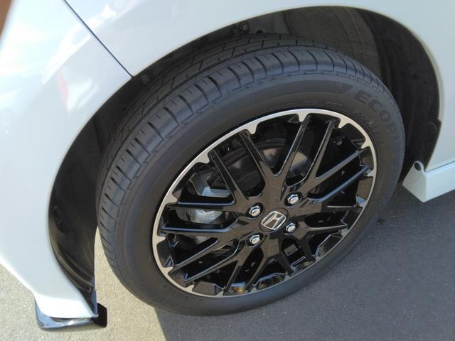 Ｎ－ＢＯＸカスタム Ｌ・ターボコーディネートスタイル　ツートン／黒革／両側電動スライド／ディスプレイオーディオ／Ｂｌｕｅｔｏｏｔｈ／後期／ＬＥＤ／バックカメラ／衝突軽減ブレーキ／前席シートヒーター（16枚目）