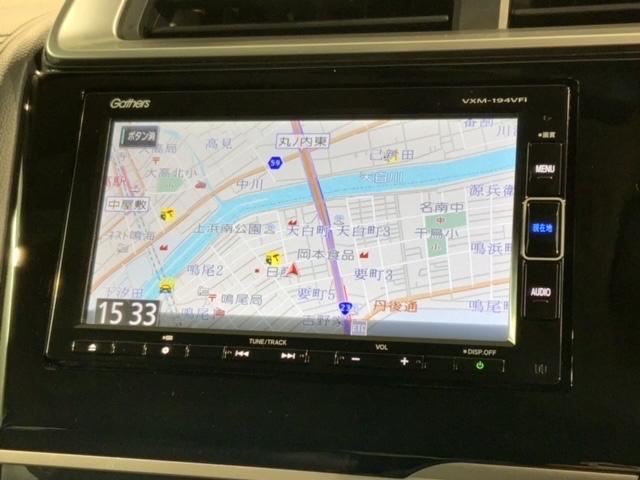フィットハイブリッド Ｌホンダセンシング　いまコレ＋新品マット付ＨｏｎｄａＳＥＮＳＩＮＧ　誤発進抑制　横滑り防止　ドライブレコーダー　カーテンエアバッグ　セキュリティーアラーム　地デジＴＶ　パワーステアリング　ナビＴＶ　ＤＶＤ再生　記録簿（6枚目）