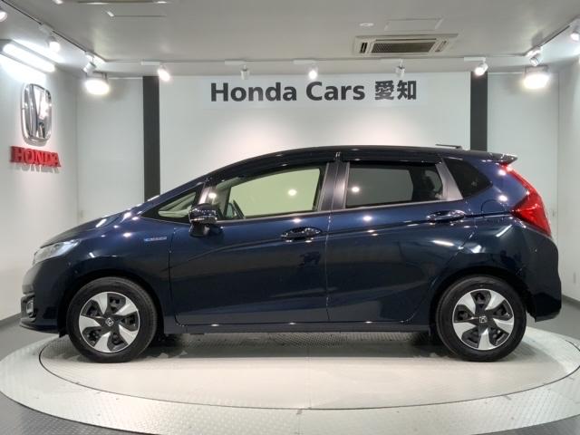 フィットハイブリッド Ｌホンダセンシング　いまコレ＋新品マット付ＨｏｎｄａＳＥＮＳＩＮＧ　誤発進抑制　横滑り防止　ドライブレコーダー　カーテンエアバッグ　セキュリティーアラーム　地デジＴＶ　パワーステアリング　ナビＴＶ　ＤＶＤ再生　記録簿（46枚目）
