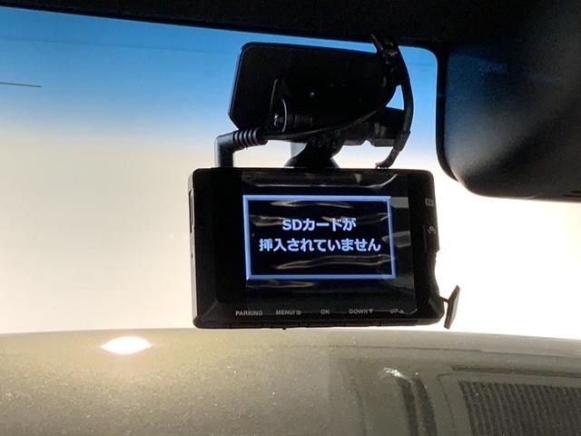 Ｎ－ＢＯＸカスタム Ｌ　ＨＳＥＮＳＩＮＧ最長５年保証ナビＲカメラ　サイドエアバッグ　ナビＴＶ　シートヒータ　ベンチシート　点検記録簿　キーフリーシステム　ＬＥＤライト　リアカメ　クルーズコントロール　ＡＣ　フルフラットシート（10枚目）