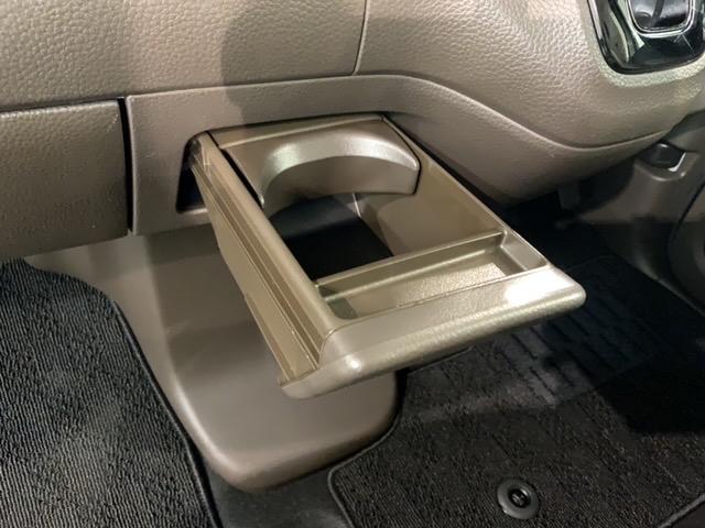 N-BOX EX HSENSING最長5年保証ワンオ-ナ-ナビ 衝突被害軽減装置 ETC車載器 盗難防止装置 LEDヘッド フルセグTV パワーステアリング ABS キーレス スマートキー&プッシュスタート USB接続(26枚目)