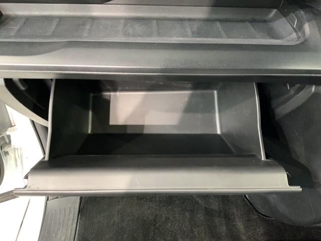 ステップワゴン ｅ：ＨＥＶスパーダ　ＨＳＥＮＳＩＮＧ　最長５年保証　ワンオ－ナ－　ナビＬＸＭ－２３７ＶＦＬｉ　ＴＶ　Ｒカメラ　ＣＤ録音　ＢＴオ－ディオ　ＤＶＤ　ドラレコ　ＥＴＣ　ＬＥＤライト　両側電動ドア　ＶＳＡ　シ－トヒ－タ－　ＥＳＣ（26枚目）