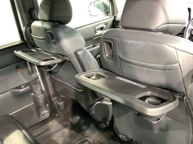 ステップワゴン ｅ：ＨＥＶスパーダ　ＨＳＥＮＳＩＮＧ　最長５年保証　ワンオ－ナ－　ナビＬＸＭ－２３７ＶＦＬｉ　ＴＶ　Ｒカメラ　ＣＤ録音　ＢＴオ－ディオ　ＤＶＤ　ドラレコ　ＥＴＣ　ＬＥＤライト　両側電動ドア　ＶＳＡ　シ－トヒ－タ－　ＥＳＣ（30枚目）